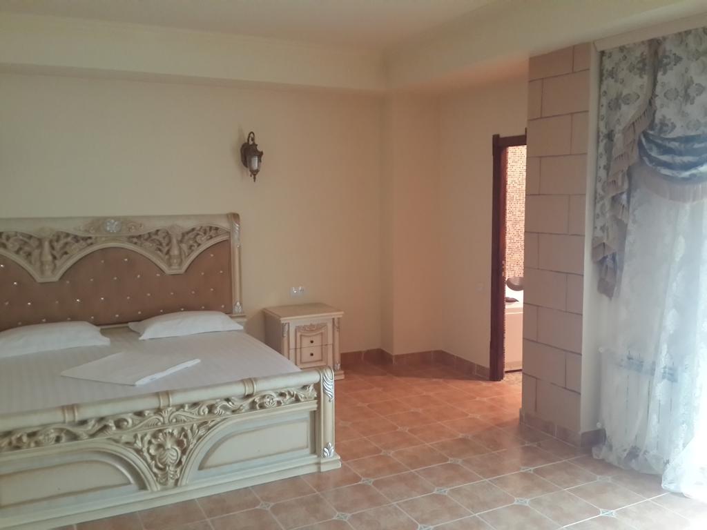 Venezia Palazzo Hotel Erevan Cameră foto