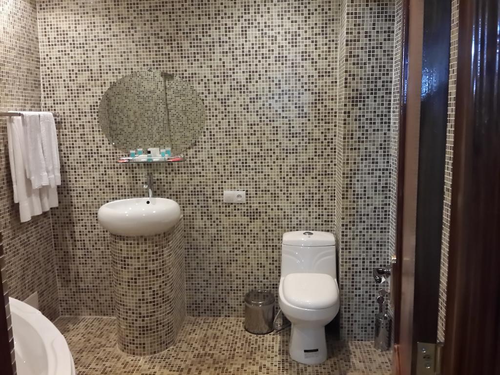 Venezia Palazzo Hotel Erevan Cameră foto